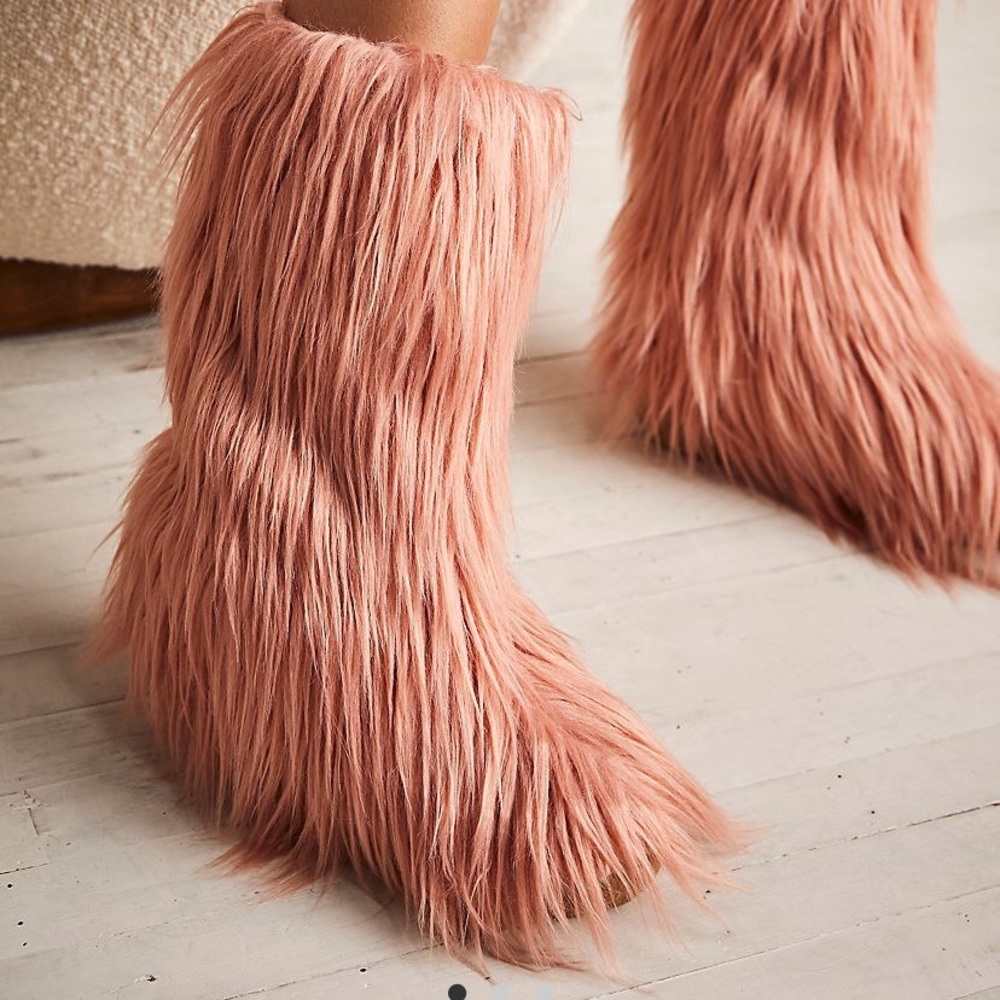 Jeffrey Campbell for Free People Snowies Mid Boots Light Pink 9 NEW